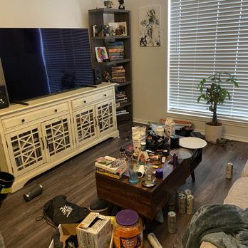 Isabella's All Star Cleaning - Before living room clean - Home Cleaning Near Me Isabella's All Star Cleaning - Before living room clean - Home Cleaning Near Me