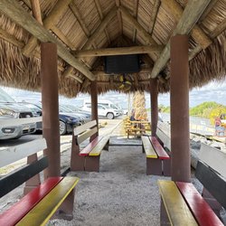 Miccosukee Airboat - Waiting area