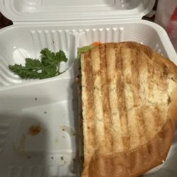 Tortas Y Jugos Las Glorias - Torta de pierna