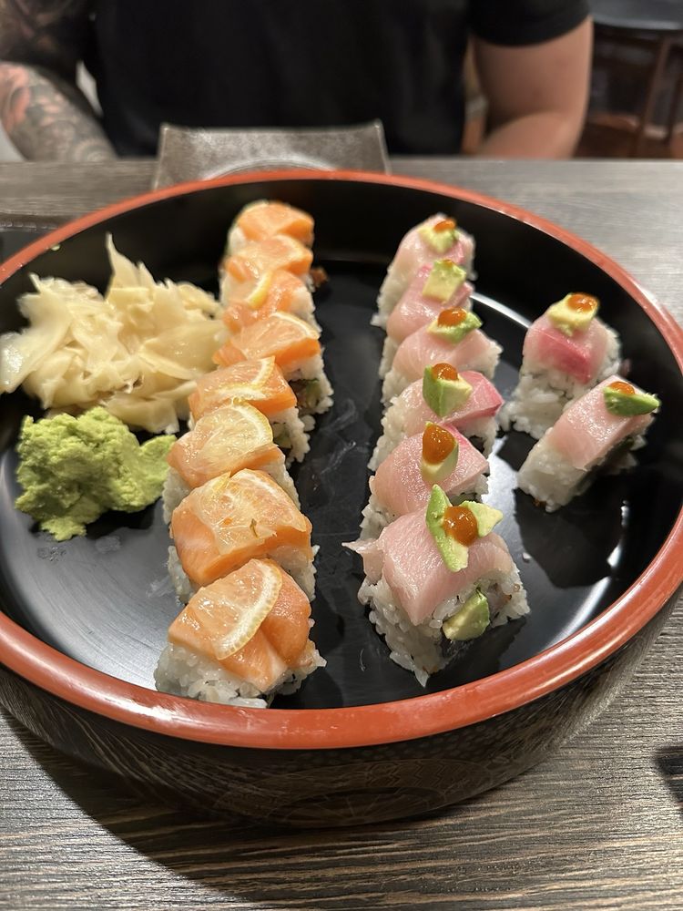 Kamikaze Sushi Bar — restaurante mexicano en San Rafael
