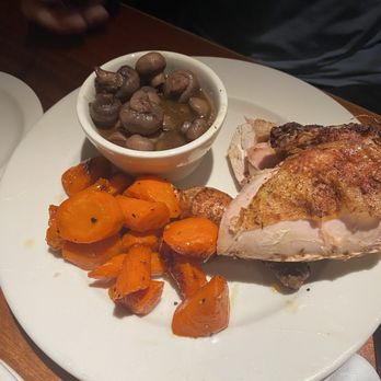Charleston's Restaurant - Roasted chicken - Steakhouses Near Me - Oklahoma City, Oklahoma
