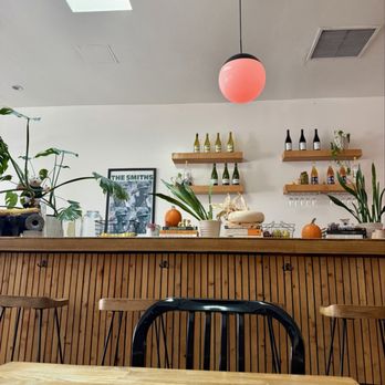 Rascal's Vegan  - Inside - Vegan Near Me - Santa Barbara, California