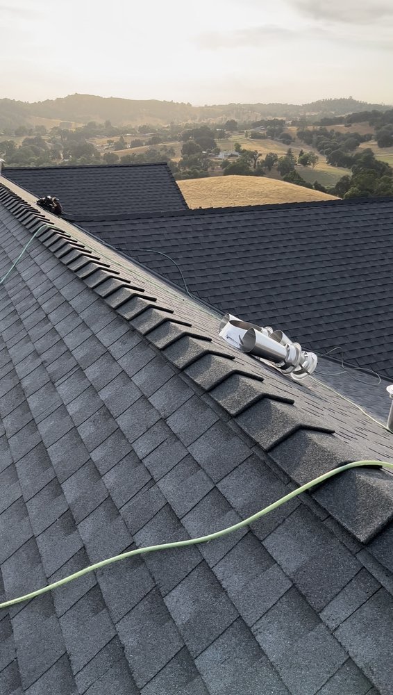 Slide of Epperlys Roofing and Removal