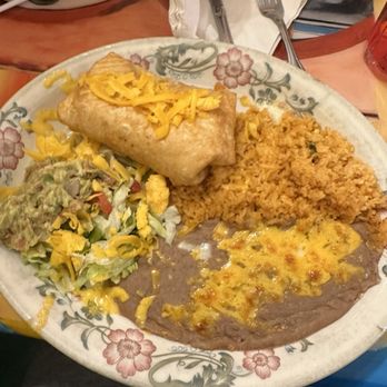 Guadalajara Mexican Restaurant - 4/5: chicken chimichanga - Mexican Near Me - Spearfish, South Dakota Guadalajara Mexican Restaurant - 4/5: chicken chimichanga - Mexican Near Me - Spearfish, South Dakota