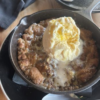 Industry Standard - Brown butter cookie skillet - New American Near Me - Phoenix, Arizona Industry Standard - Brown butter cookie skillet - New American Near Me - Phoenix, Arizona