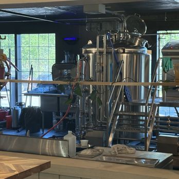 Broken Loop Brewing - Brewpubs Near Me - Albany, New York Broken Loop Brewing - Brewpubs Near Me - Albany, New York