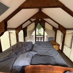 Camp Olowalu - Inside- we pushed the beds together