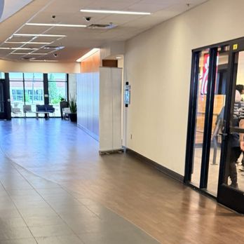 SSM Health - Lobby - Medical Centers Near Me - Oklahoma City, Oklahoma SSM Health - Lobby - Medical Centers Near Me - Oklahoma City, Oklahoma