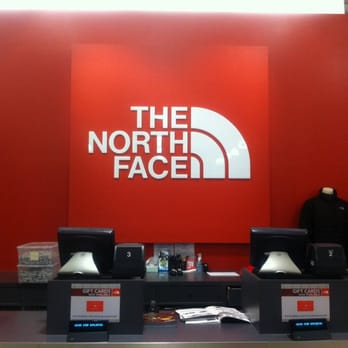 The North Face Camarillo Premium Outlets - Sports Wear Near Me - Camarillo, California The North Face Camarillo Premium Outlets - Sports Wear Near Me - Camarillo, California