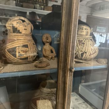 Chloride Ghost Town - Old Pueblo Pottery - Tours Near Me