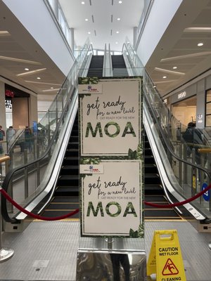 SM Mall of Asia by null