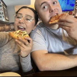 BOOMBOZZ PIZZA & WATCH BAR - Updated August 2025 - 313