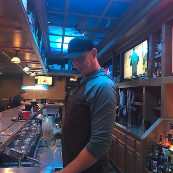 Escape Lounge - Bar area - Lounges Near Me - Johnston, Iowa