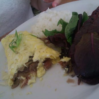 Cream Pot - The classic omelette......mushroom onions bacon....and all gone - Breakfast & Brunch Near Me - Honolulu, Hawaii Cream Pot - The classic omelette......mushroom onions bacon....and all gone - Breakfast & Brunch Near Me - Honolulu, Hawaii