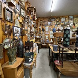 Pioneer Village Trading Post