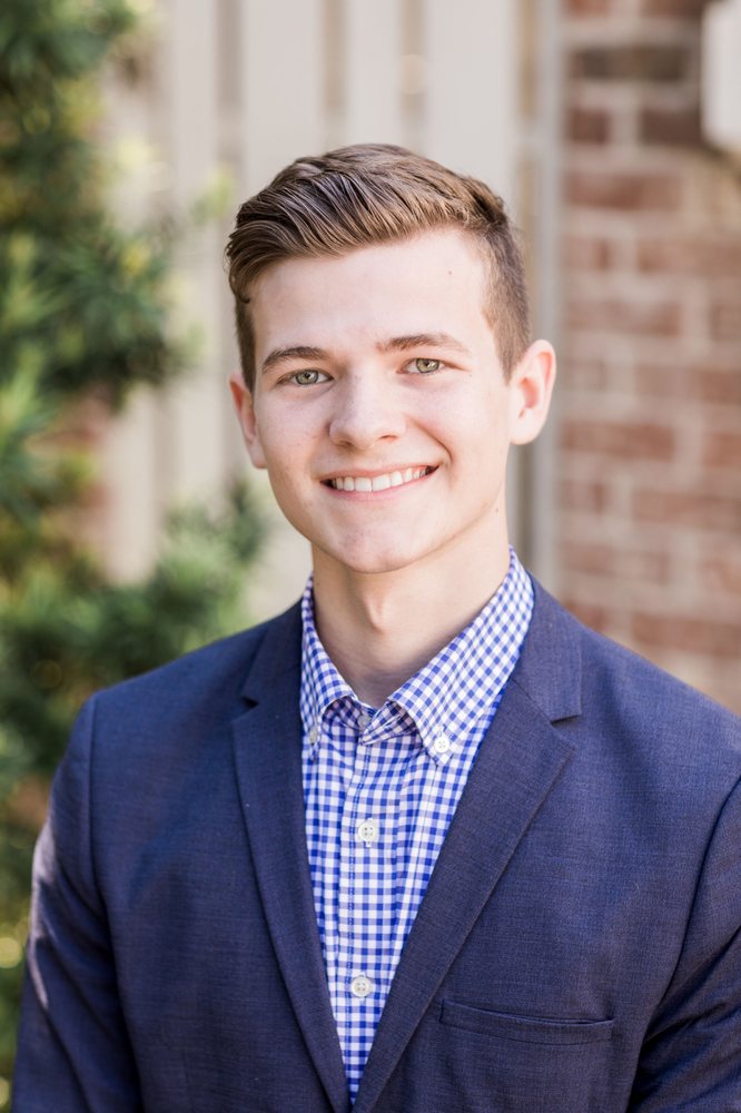 TAEN PHILLIPS MCINTOSH REALTY TEAM Contact Agent 100 Blue Fin