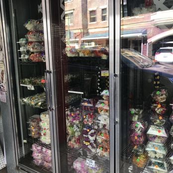 Lin's Lei Shop - Lots to choose from! - Florists Near Me - Honolulu, Hawaii Lin's Lei Shop - Lots to choose from! - Florists Near Me - Honolulu, Hawaii