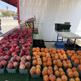 Okui's Strawberry N Fruit Stand - Fruits & Veggies Near Me - Grover Beach, California