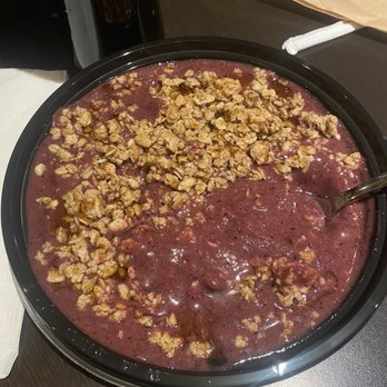 Caffè Bottega - Acai bowl, added granola and honey - Coffee & Tea Near Me - Las Vegas, Nevada