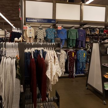 Old Navy - Men's Clothing Near Me - Sacramento, California