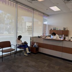 HearUSA - Waiting area
