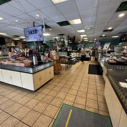 Alessi Bakeries Food Market - Inside