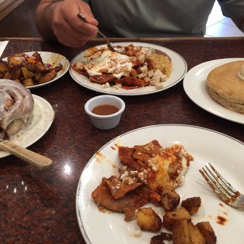 Tomas Cafe - Breakfast & Brunch Near Me - Oxnard, California Tomas Cafe - Breakfast & Brunch Near Me - Oxnard, California
