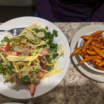 bellagreen - Oh Kale Yeah and sweet potato fries - American Near Me - Houston, Texas bellagreen - Oh Kale Yeah and sweet potato fries - American Near Me - Houston, Texas