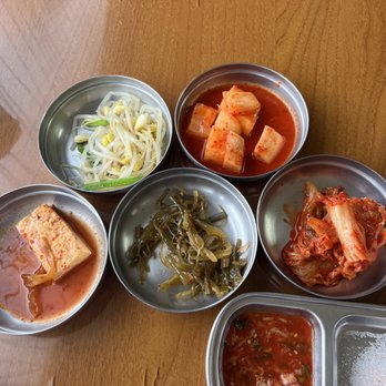 JangTu Restaurant - Side dishes - Korean Near Me - Sunnyvale, California JangTu Restaurant - Side dishes - Korean Near Me - Sunnyvale, California