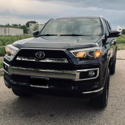 EchoPark Automotive - Centennial - 2018 Toyota 4runner Limited