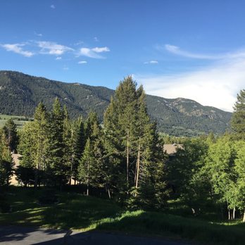 Big Sky Resort - Ski Resorts Near Me - Big Sky, Montana