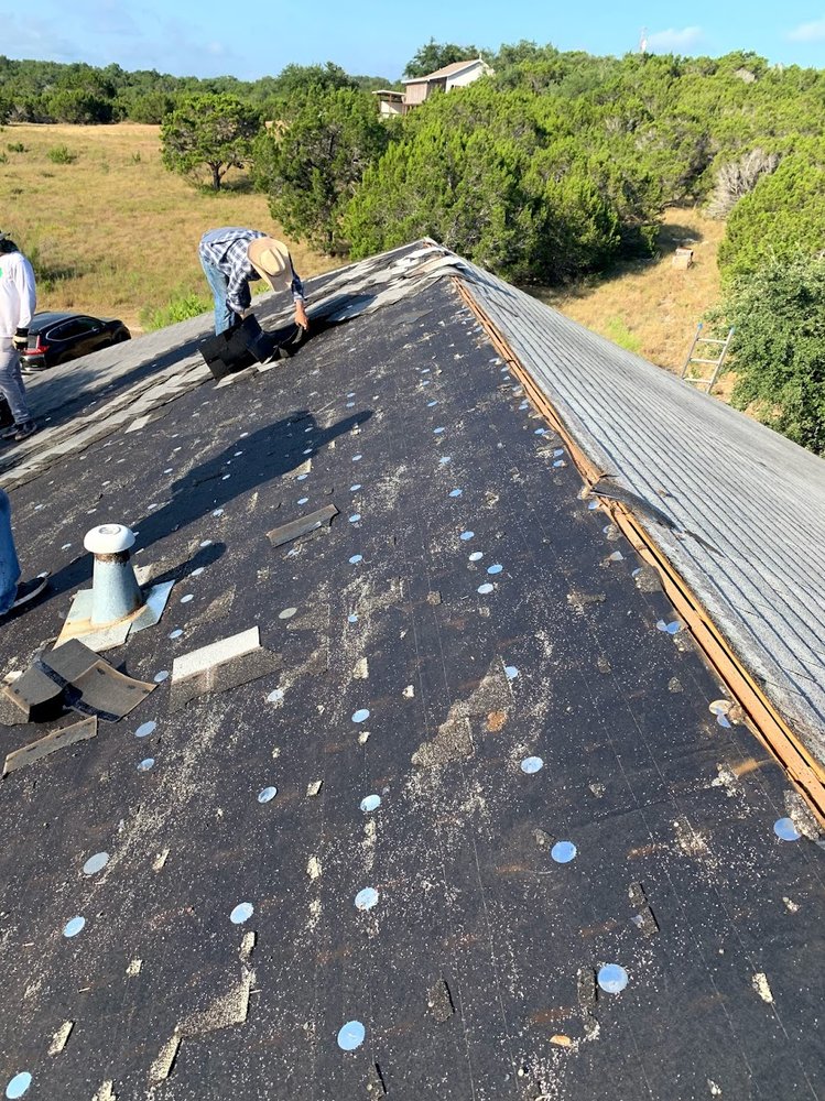 Slide of Cielo Roofing Solutions