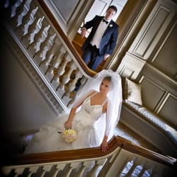 Classic Photo and Video - Modern wedding photography