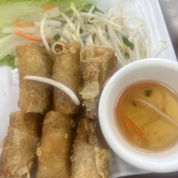 Pho House - Vegetarian Egg Rolls - Vietnamese Near Me - Lawndale, California Pho House - Vegetarian Egg Rolls - Vietnamese Near Me - Lawndale, California