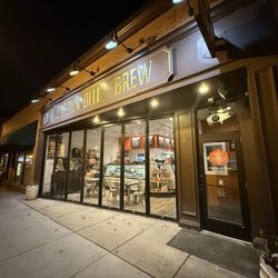 Uptown Deli and Brew - Exterior
