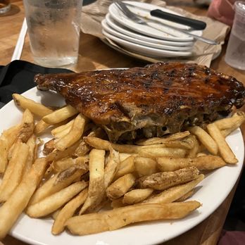 Cheddar's Scratch Kitchen - Ribs and fries - Comfort Food Near Me - Brooksville, Florida