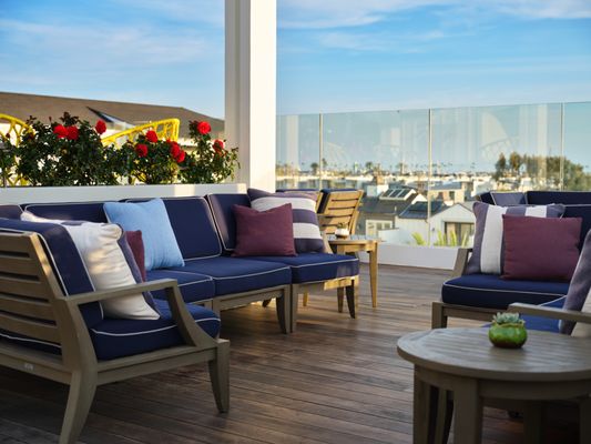Topside Roof Deck by null