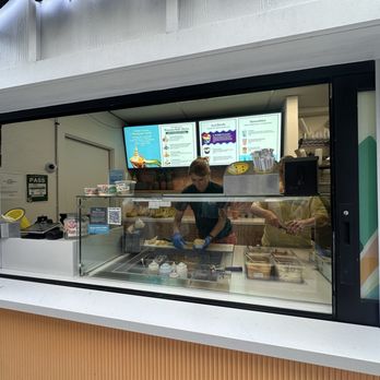 Banán - Waikiki Beach Shack - Vegan Near Me - Honolulu, Hawaii