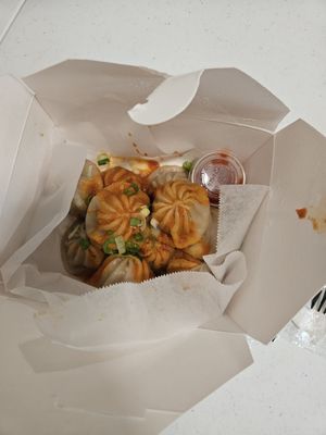 Mouthful MOMO by null