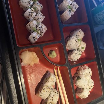 Thai Pepper - Bento box J8  substitute tuna roll for JB roll, up charge $1 - Sushi Bars Near Me - Fort Pierce, Florida