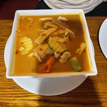 Sawasdee Thai Cuisine - Thai Near Me - Norfolk, Virginia