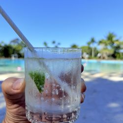 InterContinental Sanctuary Cove Resort - Vodka by the beach