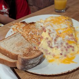 Ham and the cheese omelet