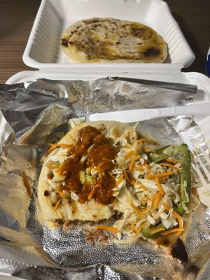 Samantha's Pupusas by null