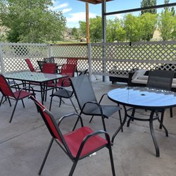 R Pizza Place