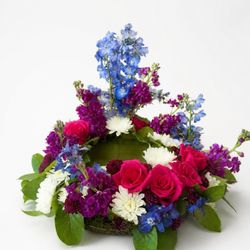 Design n Bloom - Custom urn wreath