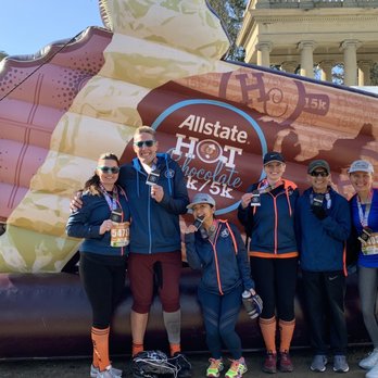 Hot Chocolate 15k/5k - The selfie station - Races & Competitions Near Me