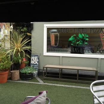 Basil - Outdoor Pizza Place - Food Trucks Near Me - Dublin, D