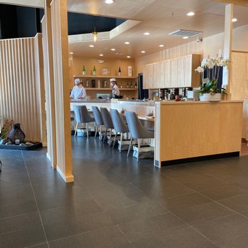 Sushi Kisen - The sushi bar is $80/person minimum. Not for lunch/dinner set menus. - Japanese Near Me - Arcadia, California Sushi Kisen - The sushi bar is $80/person minimum. Not for lunch/dinner set menus. - Japanese Near Me - Arcadia, California