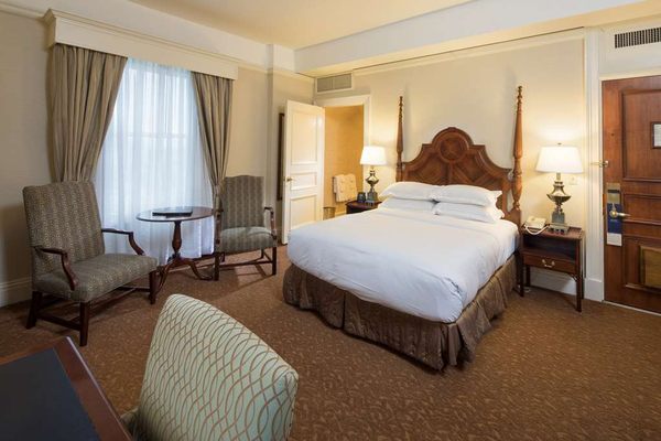 The Seelbach Hilton Louisville by null